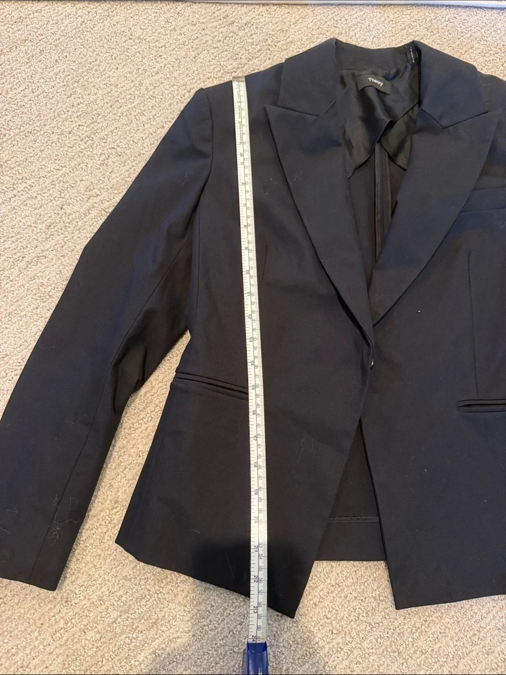 Theory Black Lanai Women's Tailored Blazer size 6 EUC